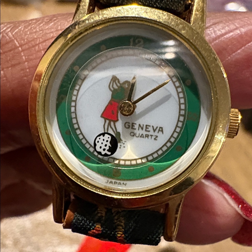 Geneva Green and Tan Watch with Gold Trim Ladies Golf Theme - Picture 3 of 3
